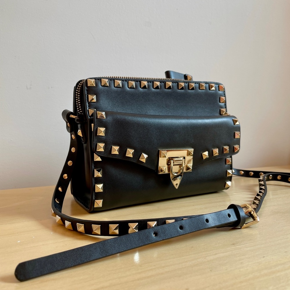 VALENTINO Rockstud Flip Lock Leather Crossbody Bag Leather with Removable Pouch